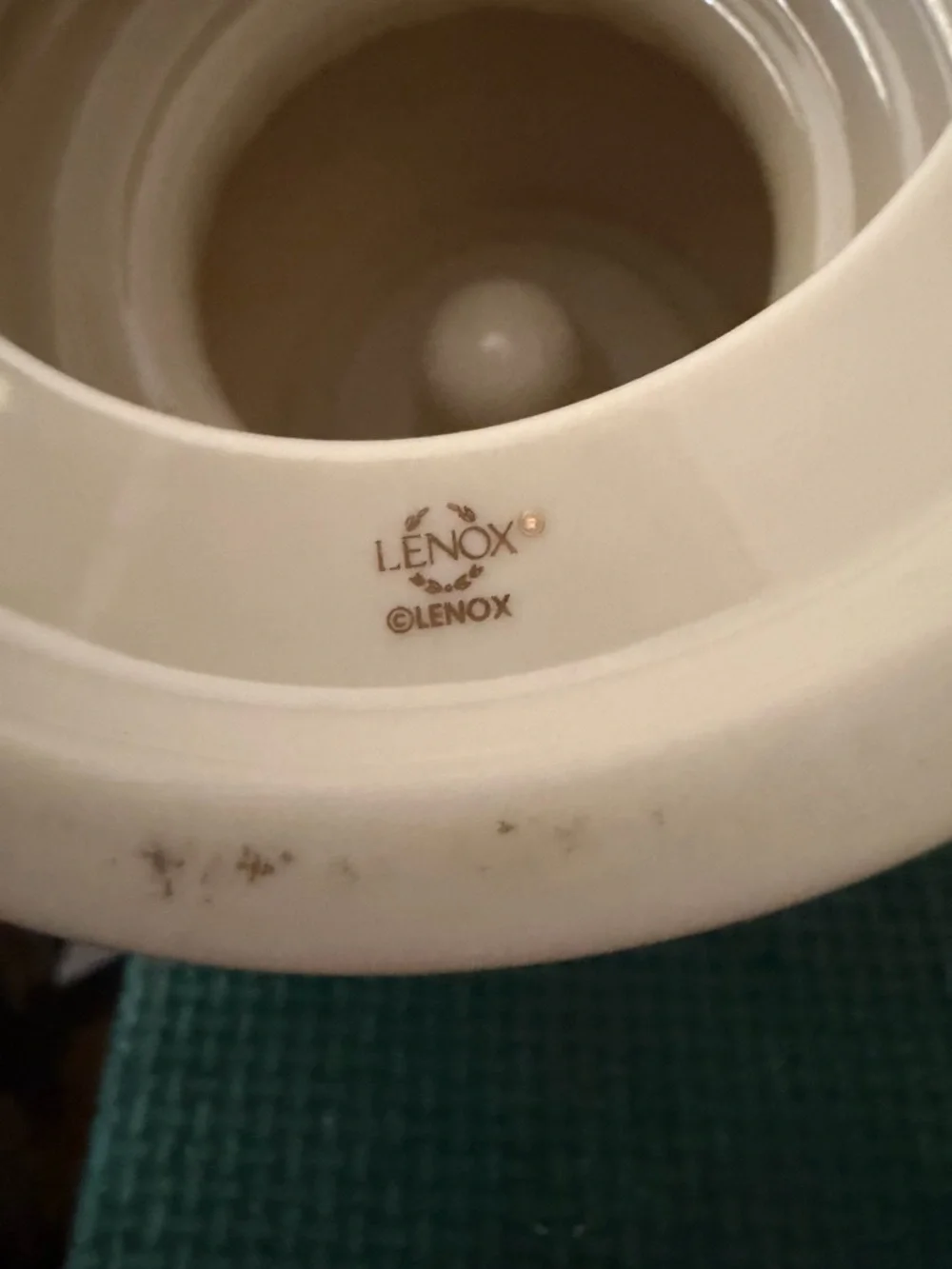 Lenox “illuminations collection” candle holder  base in great condition